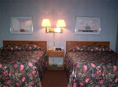 Sunflower Inn & Suites - Garden City Værelse billede